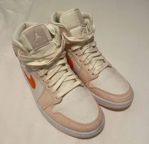 Air Jordan 1 Mid SE ‘Corduroy’ thumbnail 1