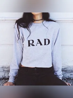 Brandy Melville Gray Rad Cropped Crew Neck Sweatshirt Y2K Streetwear Casual thumbnail 2