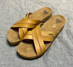 Reef Kaia Cross Women's Sandals Brown Size 10 Casual Summer Comfort thumbnail 1