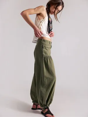 🆕 Free People | We The Free | Lotus Balloon Jeans | Army | Size: 24 thumbnail 3