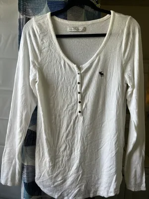 Abercrombie Long Sleeve thumbnail 1