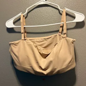 Gap GapBody Convertible Strapless Bandeau Bralette Size Large Nude Tan Multi Way Bra thumbnail 1