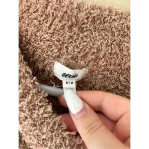 aerie sweater thumbnail 2