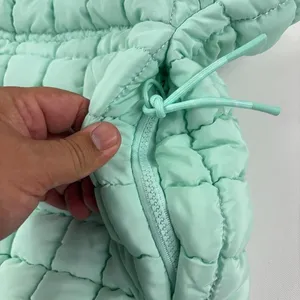 Iris & Rainbow Shoulder Bag Womens Large Green Quilted Puffer Zip Pockets thumbnail 8