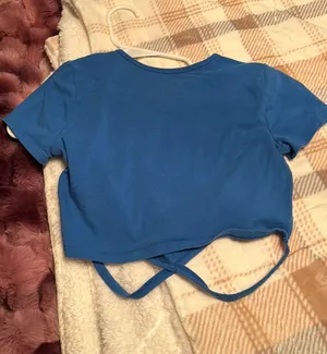 Hollister Baby Tee thumbnail 1