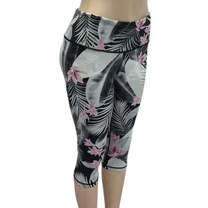 Victorias Secret Knockout Sport Crop Floral Print Leggings Womens Medium thumbnail 5