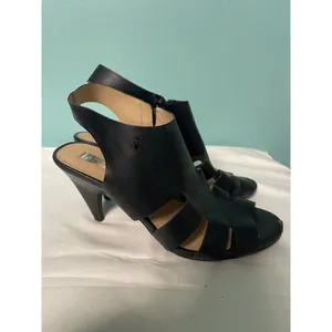 INC International Concepts Sz8.5 black zipup anklestrap‎ S-284 thumbnail 2