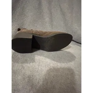 Clarks Brown Suede Ankle Boots Womens Block Heel‎ Side Zip Booties thumbnail 7