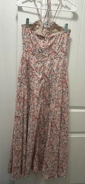 Halter Top Pink Maxi Floral Dress thumbnail 3