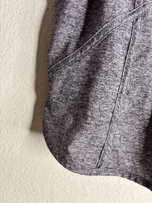 Lululemon Tracker Short 4" Heather Lux Multi Black size 4 W7AT8S thumbnail 6