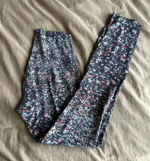 28” Align Leggings thumbnail 1