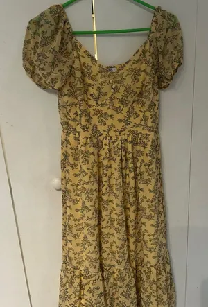 Mimi Chica Yellow Puff Sleeve Sundress thumbnail 1