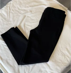 ZARA Black High-Rise Skinny Chino Pants - Size XL thumbnail 5