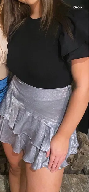 Silver ruffle skirt Size M thumbnail 1