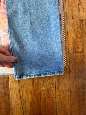 Abercrombie & Fitch Curve Love 90’s Straight High Rise thumbnail 4