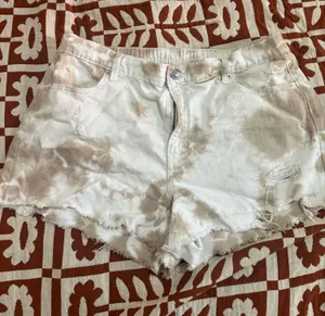 Aerie Tie-Dye Shorts in Beige/White thumbnail 1