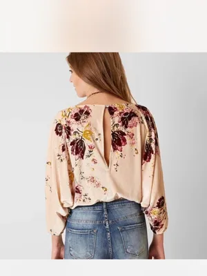 Free‎ People intimately Cream Floral dolman Sleeve bodysuit small thumbnail 3