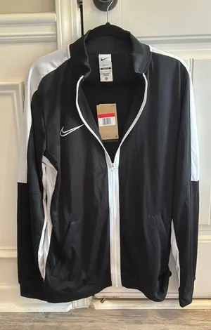 Men’s Nike Zip-Up Jacket thumbnail 1
