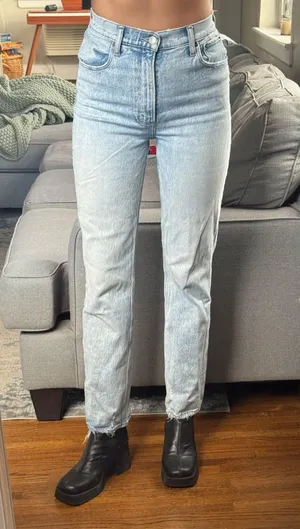 Abercrombie Jeans 90s Ultra High-Rise thumbnail 1