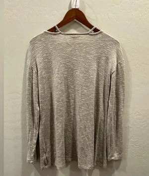Juicy Couture beige long sleeve size medium thumbnail 2
