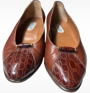 Vintage Bally Brown Leather Crocodile Cap Toe Flats - Size 7.5 - Made in Italy thumbnail 1
