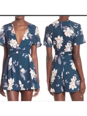 ASTR The Label Teal Floral Print Romper Shorts- Size Small thumbnail 2