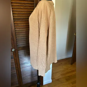 Old Navy Rib Trim V-Neck Sweater Camel Color Size Large thumbnail 2