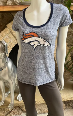Touch by Alyssa Milano Denver Broncos Gray Short Sleeve Shirt Women's Size M thumbnail 1
