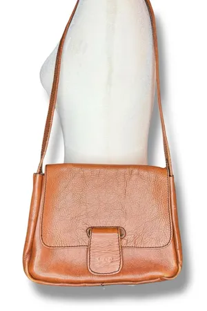 Vintage Genuine Leather Shoulder Bag Single Strap & Pockets‎ Made In Columbia thumbnail 1