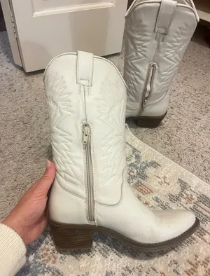 Steve Madden Cowgirl Boots thumbnail 4