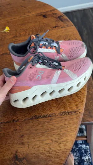 On Cloud Shoes Running Women’s thumbnail 3