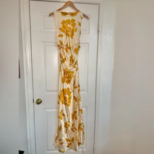 NWT Reformation Anaiis Silk Floral Maxi Dress in Yellow Cream 10 thumbnail 6