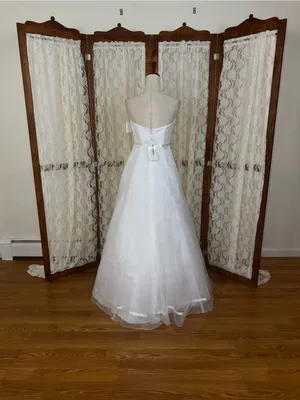 Pretty NEW Vintage Y2K David’s Bridal Organza Wedding Gown thumbnail 7