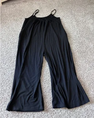 Black Wide Leg Sleeveless Jumpsuit Adjustable Spaghetti Straps Size L thumbnail 1