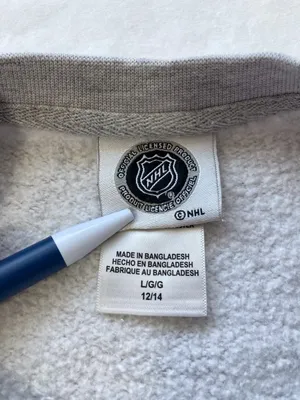 VGK Gray Crewneck Sweatshirt Women’s large thumbnail 8