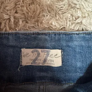 We The Free Medium Blue Wide-Leg Flare Jeans thumbnail 3