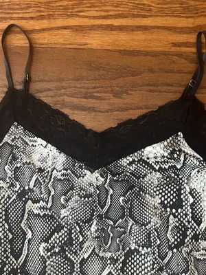 White House Black Market Black Snake-Pattern Lace Camisole Size Large Tank Top thumbnail 3