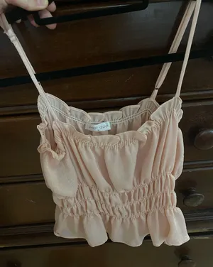 Boutique Top thumbnail 1