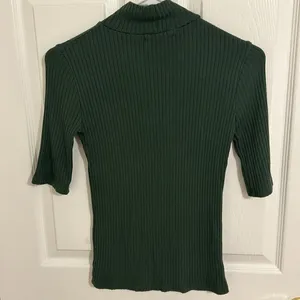Reformation Ribbed Knit Leia Mock Turtleneck Top in Sage Gren New Size Small thumbnail 7