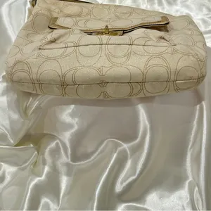 Coach Signature Penelope Purse Linen Leather Crossbody Shoulder Bag Cream Gold thumbnail 16