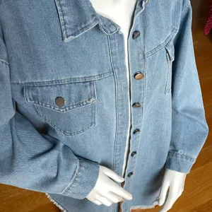 Women’s Oversized Denim Shacket Shirt Jacket Light Wash Frayed Hem Size M thumbnail 2