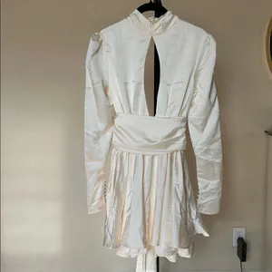 HOUSE OF CB Aryana Ivory‎ Bow Mini Dress NWOT size S thumbnail 9