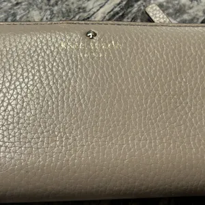 Kate Spade Cream Leather Clutch with Gold Accents thumbnail 7