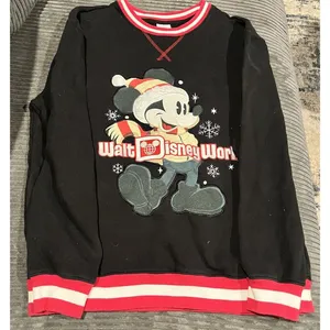 Disney Walt World Mickey Mouse Christmas Sweatshirt Black Red White Size Medium thumbnail 1