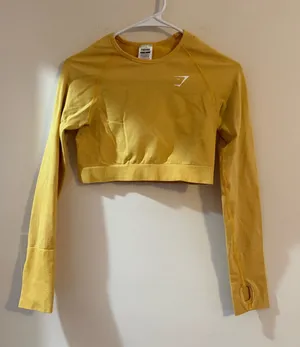 Gymshark yellow vital crop top thumbnail 1