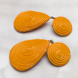 Vintage Clip On Earrings Extra Large Orange Dangle Drop Orange - Fair Condition thumbnail 3