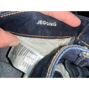 American Eagle 8 short destroyed stretch normcore jeggings thumbnail 2