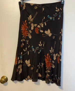 Old Navy brown and tan floral, print pencil skirt thumbnail 1