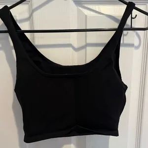 Aritzia Babaton Jet Black Knit Top thumbnail 3
