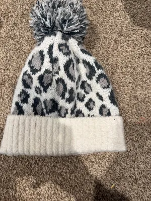 C.C. Beanie thumbnail 2